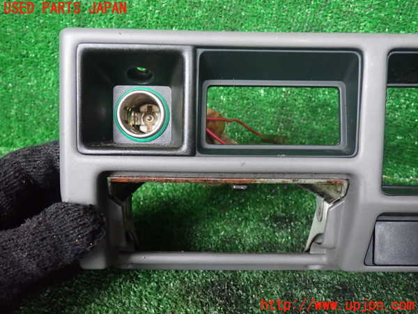 1UPJ-31837691]ランクルプラド(KZJ78W)内装トリム類1 中古_m0002.jpg