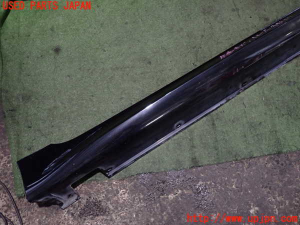 2UPJ-31841390]BMW M5(NB50)(E60)右サイドステップ 中古_m0003.jpg
