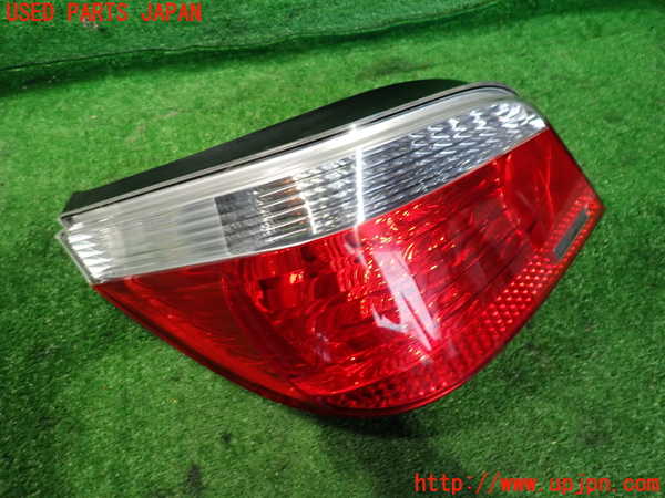 2UPJ-31841536]BMW M5(NB50)(E60)左テールランプ 中古_m0001.jpg