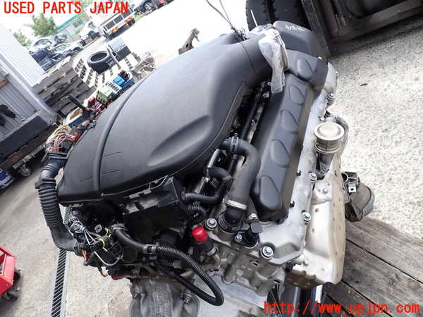 2UPJ-31842010]BMW M5(NB50)(E60)エンジン S85B50A 中古_m0002.jpg