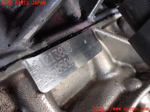 2UPJ-31842010]BMW M5(NB50)(E60)エンジン S85B50A 中古_m0003.jpg