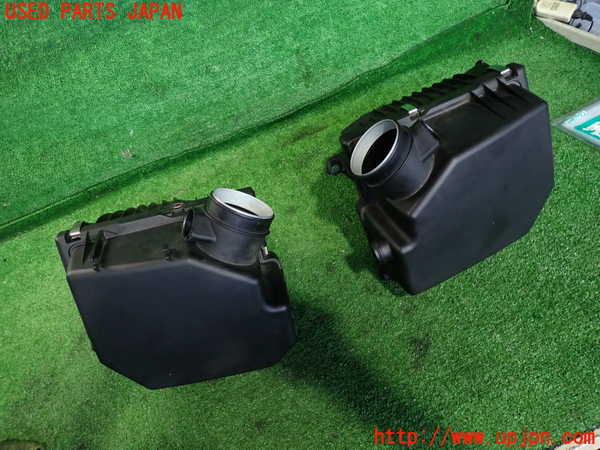 2UPJ-31842560]BMW M5(NB50)(E60)エアクリーナーボックス 中古_m0001.jpg