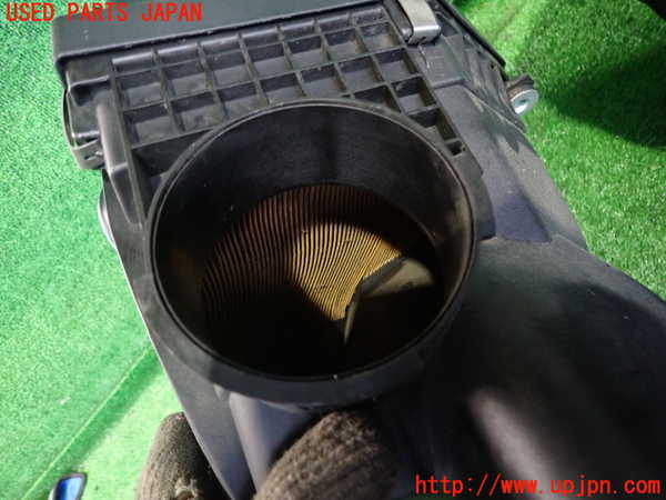 2UPJ-31842560]BMW M5(NB50)(E60)エアクリーナーボックス 中古_m0004.jpg