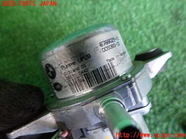 2UPJ-31842580]BMW M5(NB50)(E60)バキュームポンプ 中古_m0003.jpg