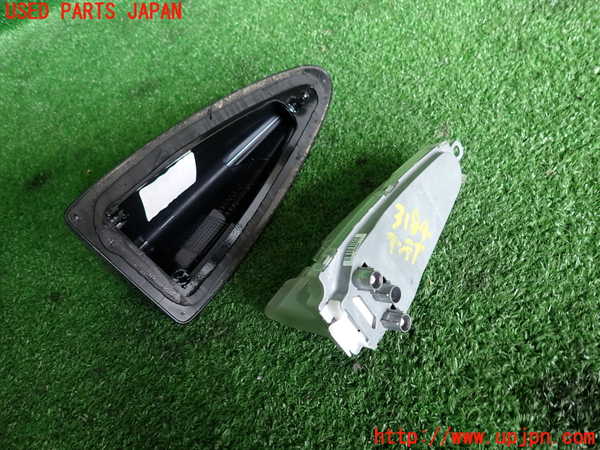 2UPJ-31846550]BMW M5(NB50)(E60)アンテナ 中古_m0004.jpg