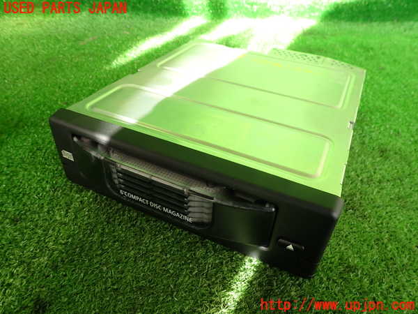 2UPJ-31846505]BMW M5(NB50)(E60)CDチェンジャー 中古_m0001.jpg