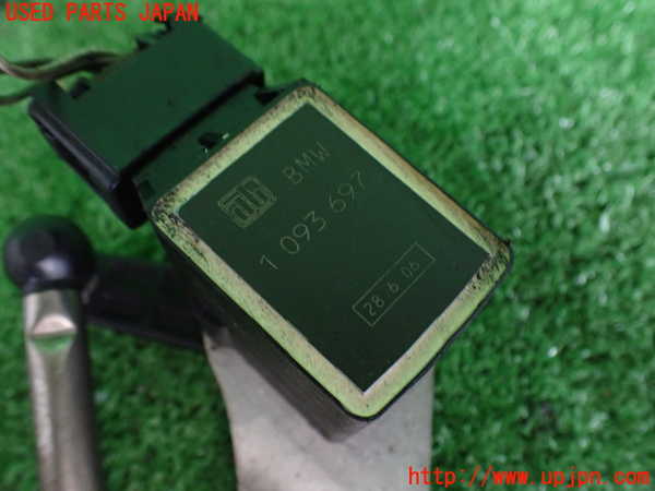 2UPJ-31846381]BMW M5(NB50)(E60)センサー1 中古_m0002.jpg