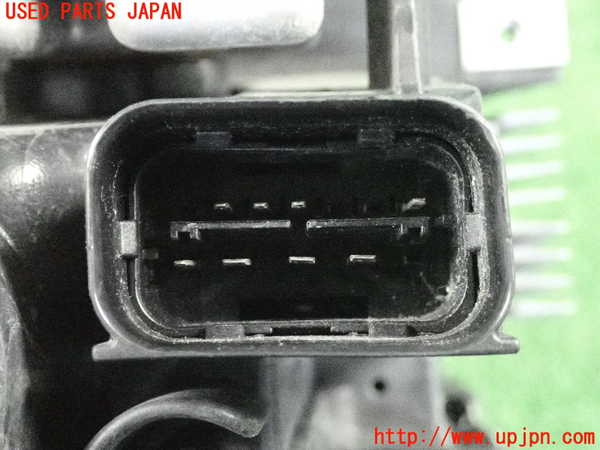 2UPJ-31851132]BMW 523i(XG20)左ヘッドライト HID 中古 F10_m0004.jpg