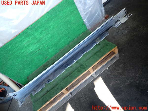 2UPJ-31851392]BMW 523i(XG20)左サイドステップ 中古 F10_m0004.jpg