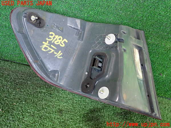 2UPJ-31851530]BMW 523i(XG20)右テールランプ 中古 F10_m0002.jpg