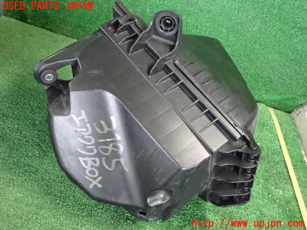 2UPJ-31852560]BMW 523i(XG20)エアクリーナーボックス 中古 F10_m0002.jpg