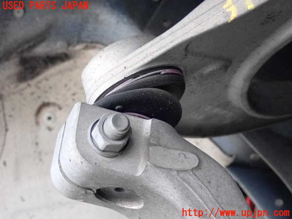 2UPJ-31855126]BMW 523i(XG20)右フロントアッパーアーム1 中古 F10_m0003.jpg