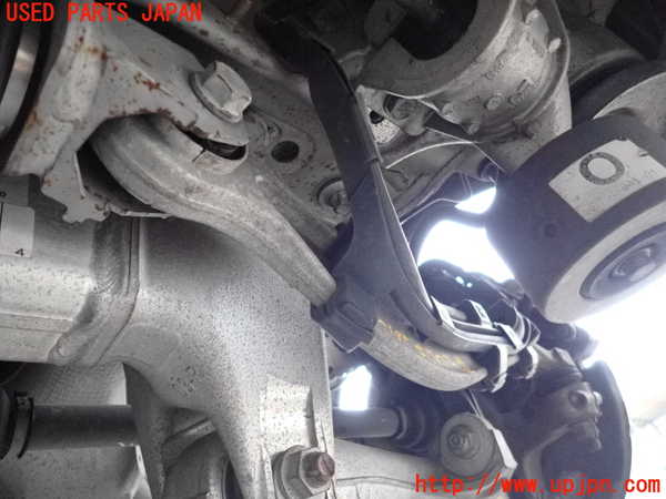 2UPJ-31855205]BMW 523i(XG20)右リアロアアーム2 中古 F10_m0002.jpg