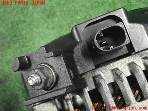 2UPJ-31856015]BMW 523i(XG20)オルタネーター(ダイナモ) 中古 F10_m0004.jpg