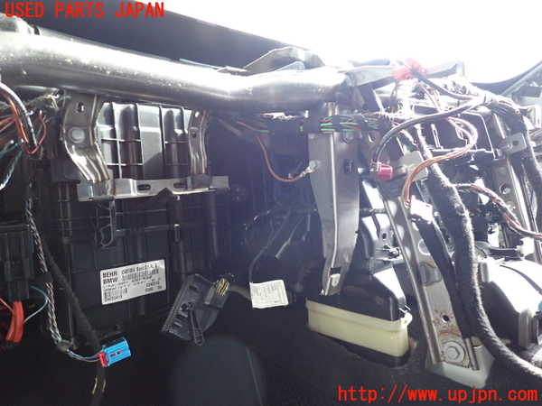 2UPJ-31856081]BMW 523i(XG20)エバポレーター1 中古 F10_m0002.jpg