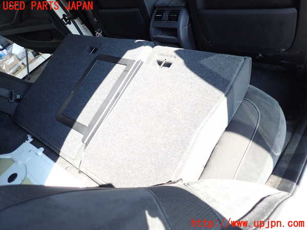 2UPJ-31857385]BMW 523i(XG20)リアシート 中古 F10_m0005.jpg