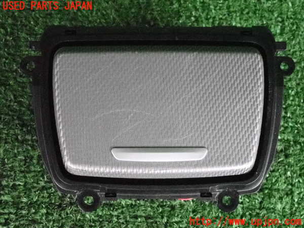 2UPJ-31857821]BMW 523i(XG20)灰皿1 中古 F10_m0001.jpg