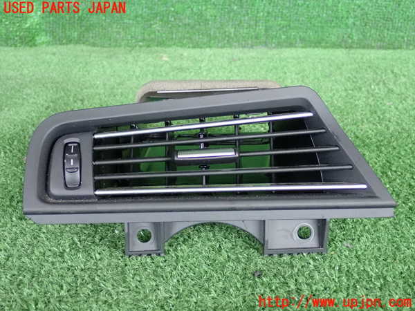 2UPJ-31857527]BMW 523i(XG20)エアコン吹き出し口2 (左) 中古 F10_m0001.jpg