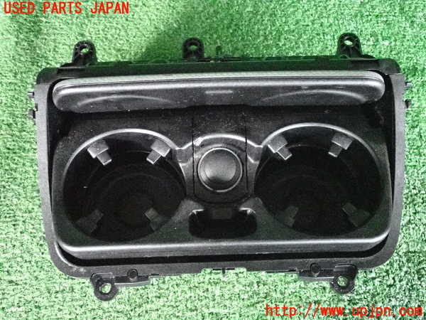2UPJ-31857810]BMW 523i(XG20)ドリンクホルダー 中古 F10_m0002.jpg