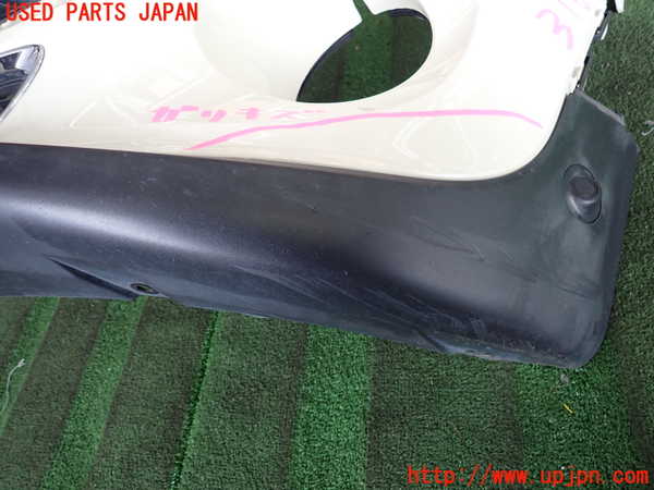 2UPJ-31861010]BMW ミニ(MINI)クーパーD(XN15M)フロントバンパー 中古 (F56)_m0004.jpg