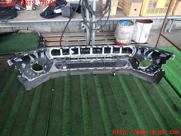 2UPJ-31861010]BMW ミニ(MINI)クーパーD(XN15M)フロントバンパー 中古 (F56)_m0005.jpg