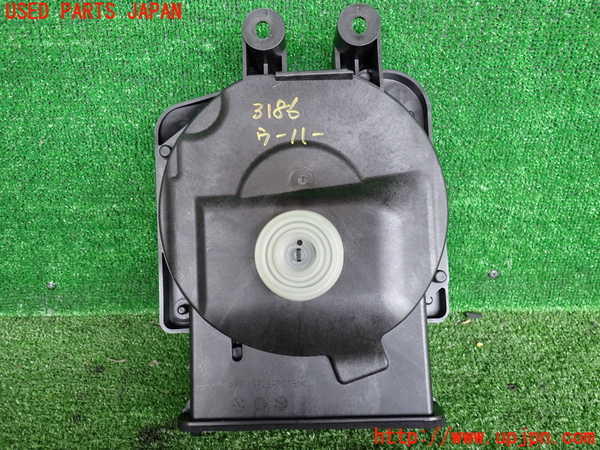 2UPJ-31866530]BMW ミニ(MINI)クーパーD(XN15M)ウーハー 中古 (F56)_m0002.jpg