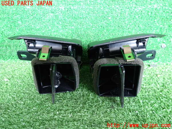 2UPJ-31867526]BMW ミニ(MINI)クーパーD(XN15M)エアコン吹き出し口1 (真中) 中古 (F56)_m0002.jpg