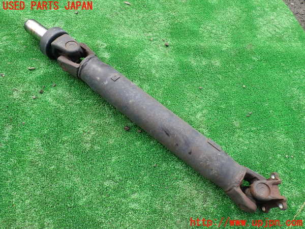 1UPJ-31873410]ハイエースワゴン100系(KZH100G)リアプロペラシャフト 中古_m0002.jpg