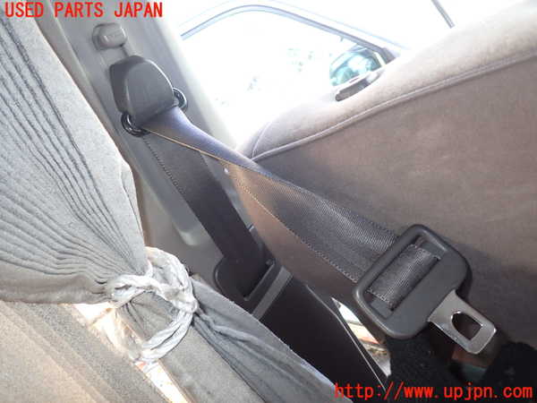 1UPJ-31877075]ハイエースワゴン100系(KZH100G)助手席シートベルト 中古_m0001.jpg