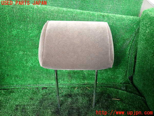 1UPJ-31877040]ハイエースワゴン100系(KZH100G)運転席ヘッドレスト 中古_m0002.jpg