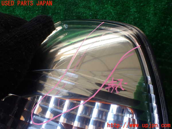 1UPJ-31881152]グランドハイエース(VCH10W)左コーナーランプ 中古_m0002.jpg