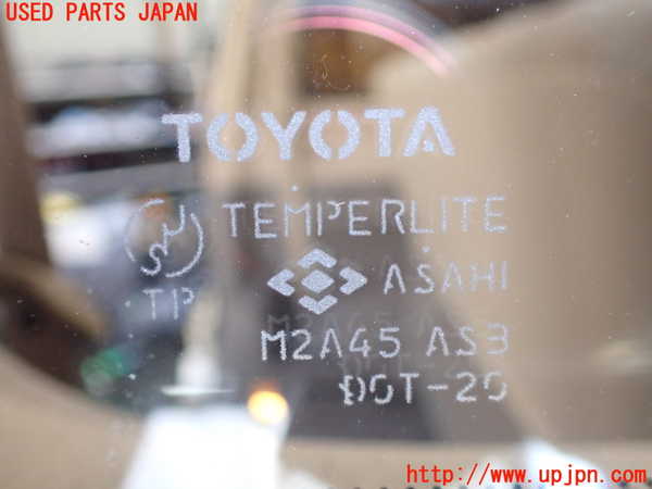 1UPJ-31881380]グランドハイエース(VCH10W)右クォーターガラス M2A45 中古_m0003.jpg