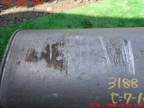 1UPJ-31882651]グランドハイエース(VCH10W)センターパイプ1 中古_m0002.jpg