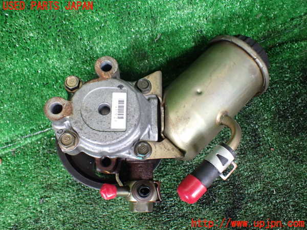 5UPJ-31884250]グランドハイエース(VCH10W)パワステポンプ 中古_m0002.jpg