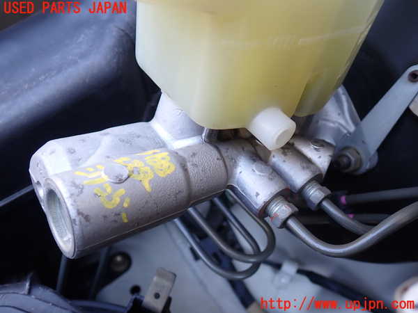1UPJ-31884050]グランドハイエース(VCH10W)ブレーキマスターシリンダー 中古_m0003.jpg