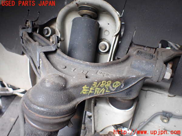 1UPJ-31885136]グランドハイエース(VCH10W)左フロントアッパーアーム1 中古_m0001.jpg