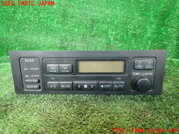 1UPJ-31886066]グランドハイエース(VCH10W)エアコンスイッチ1 中古_m0001.jpg