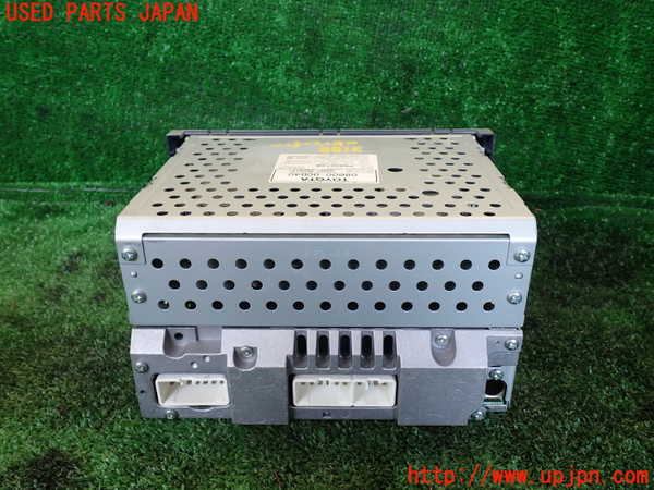 1UPJ-31886480]グランドハイエース(VCH10W)CDプレーヤー 中古_m0003.jpg