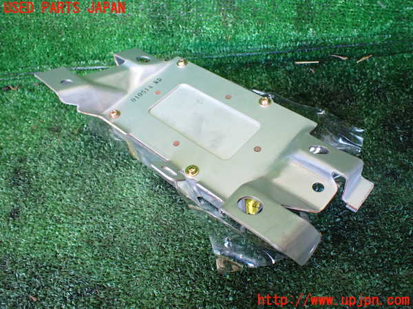 1UPJ-31886145]グランドハイエース(VCH10W)エアバッグコンピューター 中古_m0003.jpg