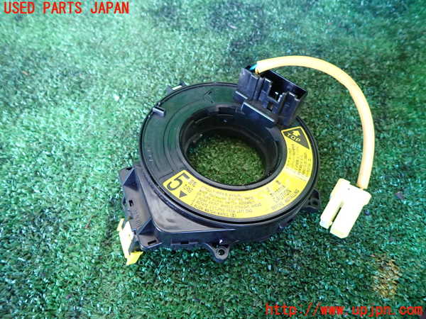 5UPJ-31886800]グランドハイエース(VCH10W)スパイラルケーブル(リール) 中古_m0001.jpg