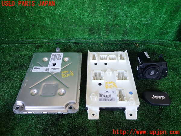 5UPJ-31896110]ジープ・ラングラー アンリミテッド(JL36L)エンジンコンピューター 中古_m0001.jpg