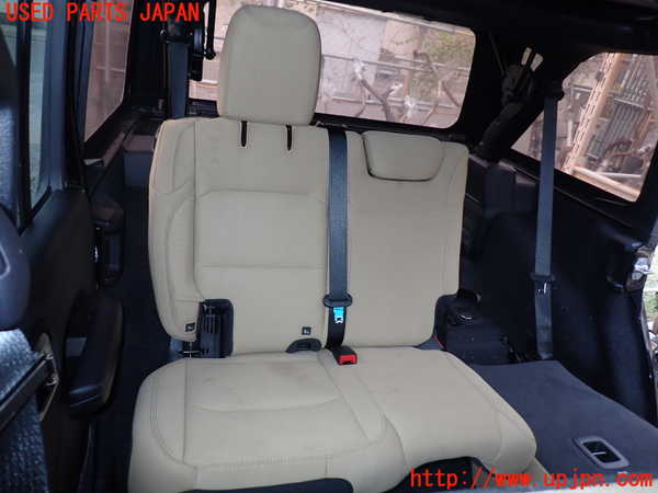1UPJ-31897145]ジープ・ラングラー アンリミテッド(JL36L)右2列目シート 中古_m0001.jpg