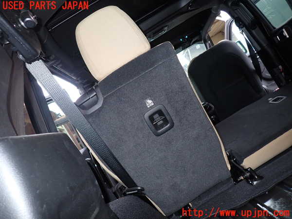 1UPJ-31897175]ジープ・ラングラー アンリミテッド(JL36L)左2列目シート 中古_m0004.jpg