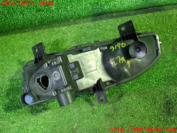 5UPJ-31901182]セレナ e-POWER(HFC27)左フォグ 中古_m0002.jpg