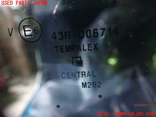 1UPJ-31901380]セレナ e-POWER(HFC27)右クォーターガラス M262 中古_m0002.jpg