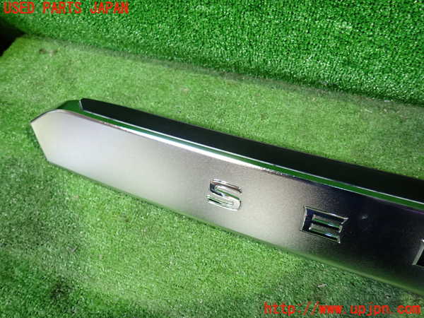 1UPJ-31901559]セレナ e-POWER(HFC27)リアフィニッシャー 中古_m0003.jpg