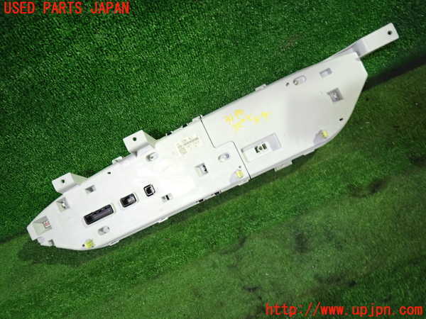 1UPJ-31906170]セレナ e-POWER(HFC27)スピードメーター 中古_m0002.jpg