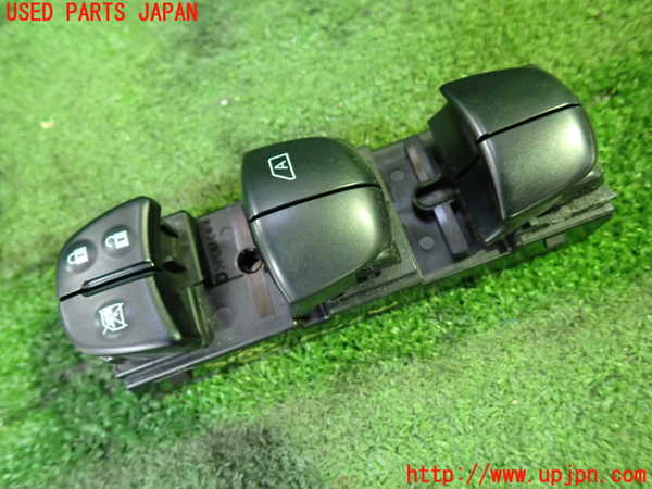 1UPJ-31906240]セレナ e-POWER(HFC27)右前パワーウィンドウスイッチ 中古_m0001.jpg