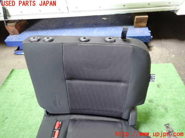 1UPJ-31907265]セレナ e-POWER(HFC27)左3列目シート 中古_m0002.jpg