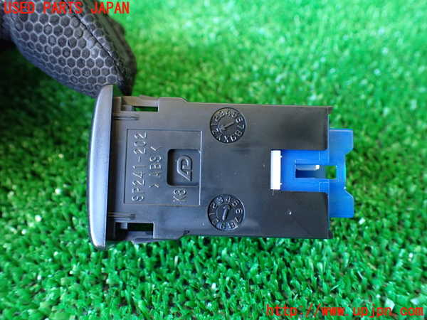 1UPJ-31916310]ラパン(HE33S)スイッチ5 (助手席ヒートシーター) 中古_m0002.jpg